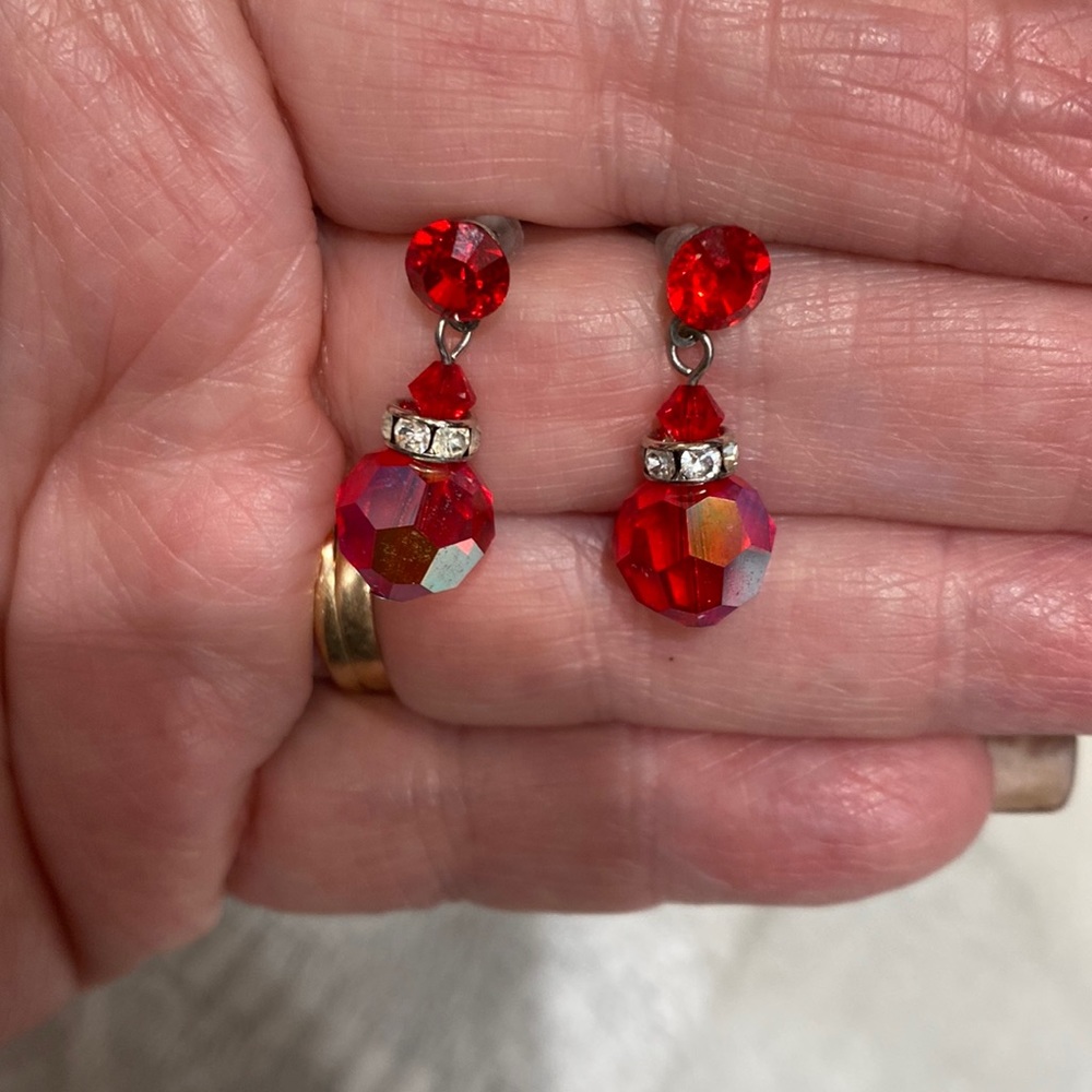 Ruby and Rhinestone pierced earrings EUC Gorgeous